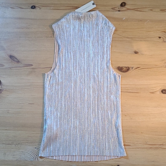 NWT Anthropologie gold/tan metallic shimmer tank - Picture 2 of 7